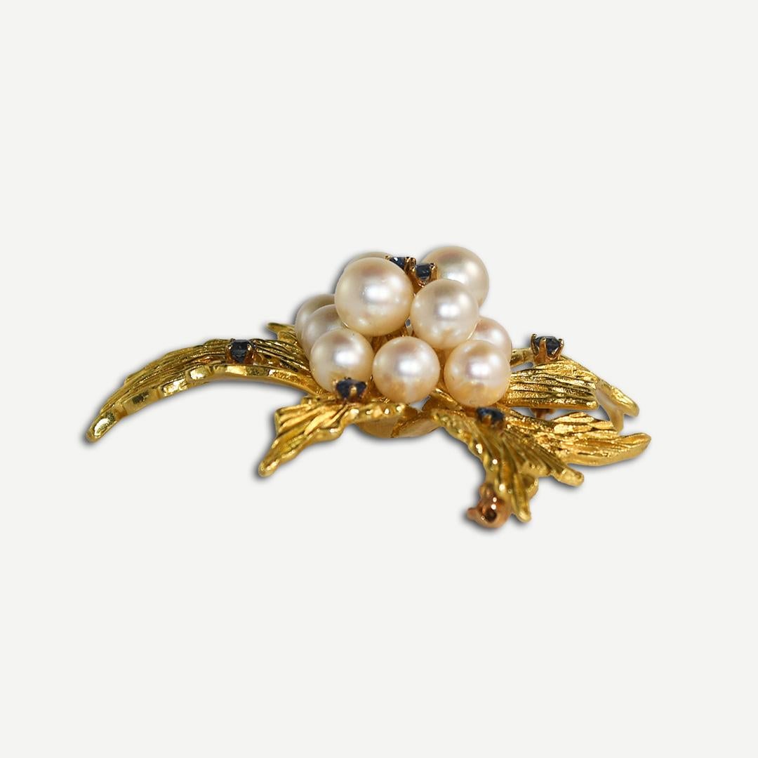 18K Yellow Gold Vintage Tiffany & Co. Pearl & Sapphire Brooch In Excellent Condition In Laguna Beach, CA