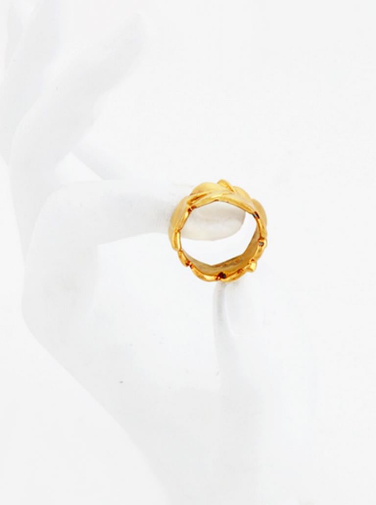 18 Karat Yellow Gold WATER LILY LEAF Ring by John Landrum Bryant In New Condition For Sale In New York, NY
