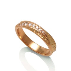18 Karat Yellow Gold Wave Crest Wedding Band with 0.11 Carat Diamonds
