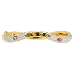 18K Yellow Gold Wavy Multi Color Diamond Pave Bangle