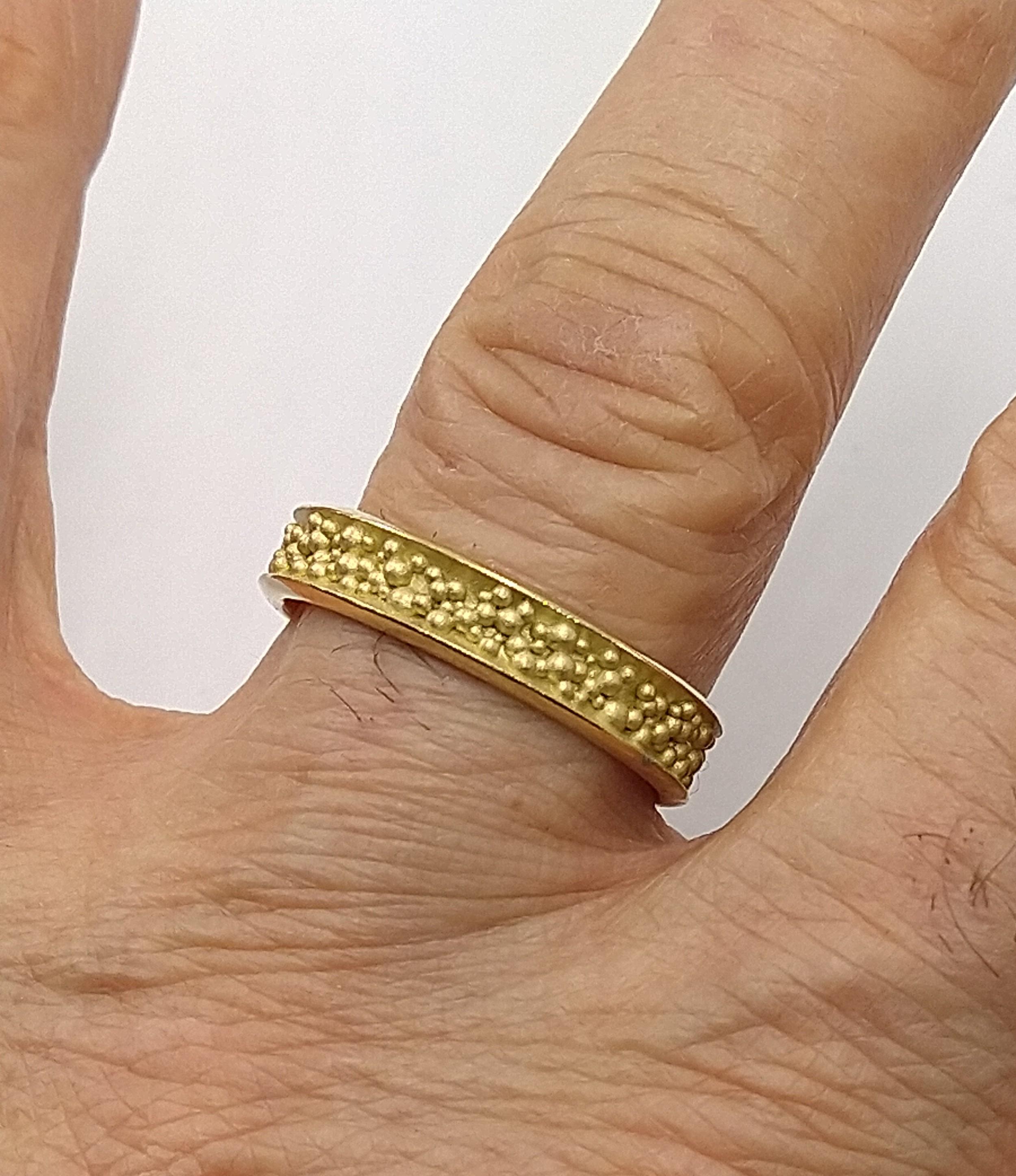 For Sale:  18k Yellow Gold Wedding Band 