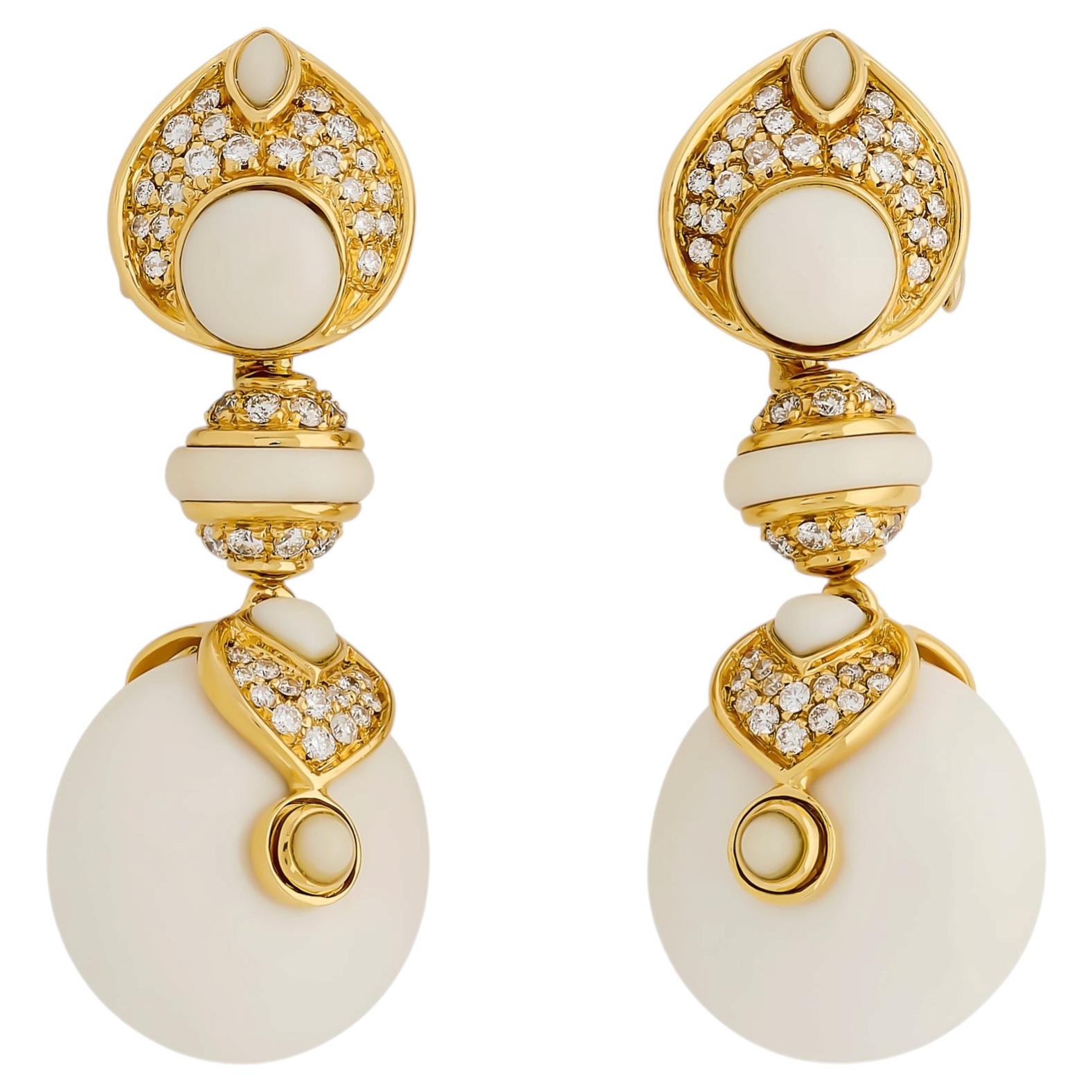18K Yellow Gold White Agate and Diamond Dangle Earrings