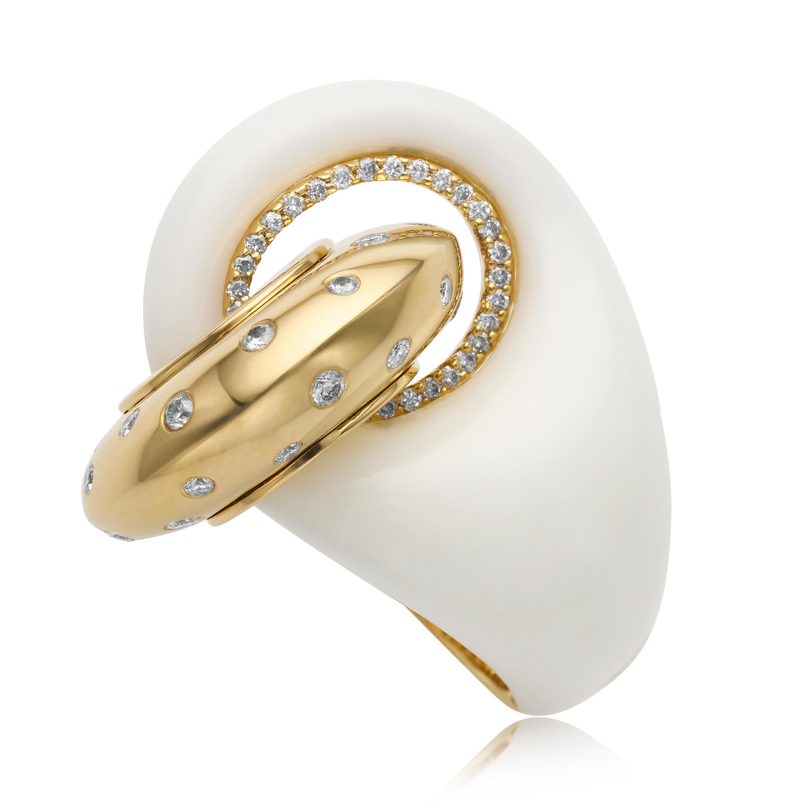 From the Eiseman Estate Jewelry Collection, circa 2015, 18 karat yellow gold and white agate interlocking ring. This ring is crafted with 51 flush set round brilliant cut diamonds with a total combined weight of 0.71 carats. These diamonds have G-H