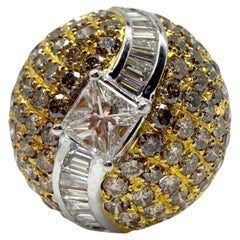 Anillo de oro amarillo de 18k con diamantes blancos y marrones - Talla 6.75