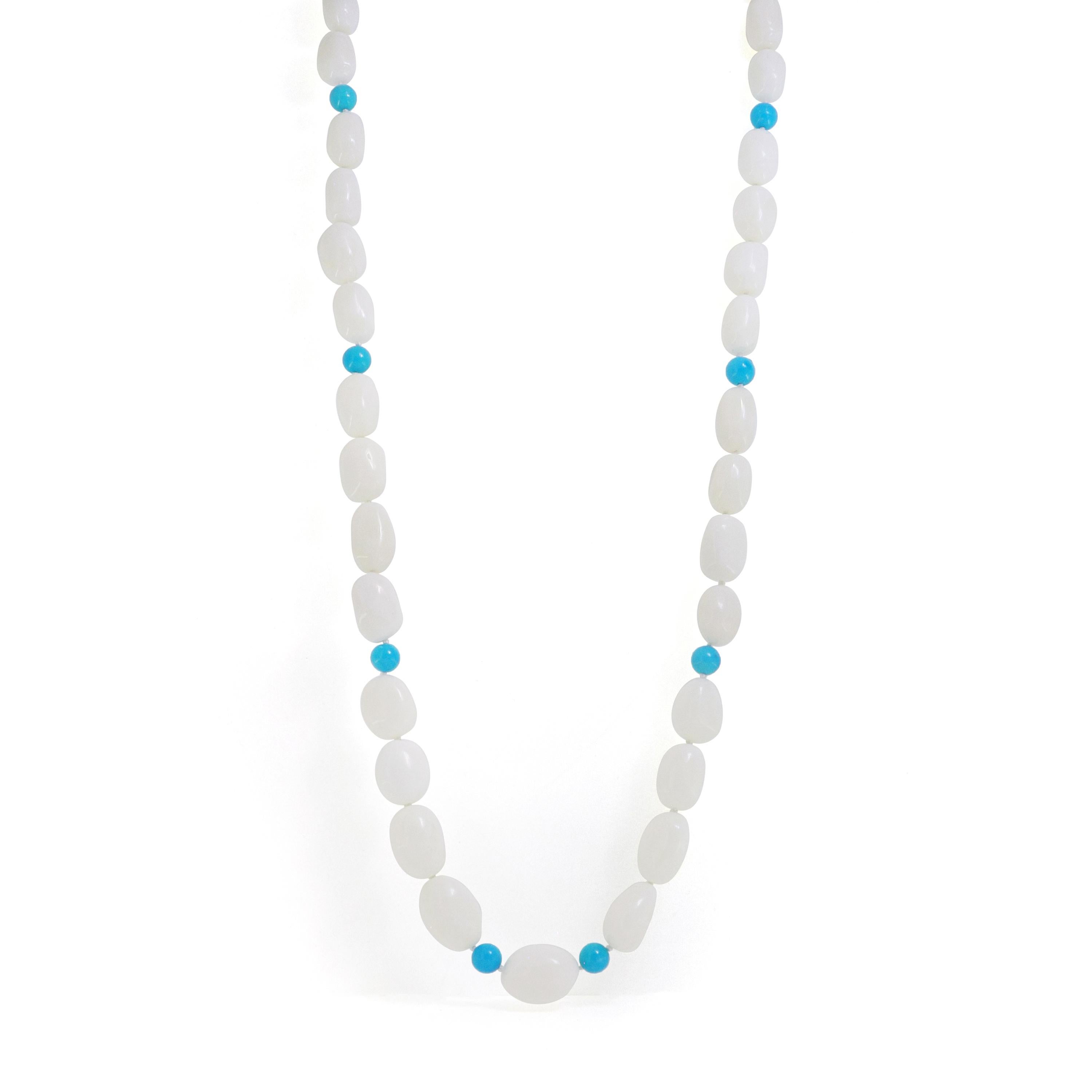 18K Yellow Gold White Coral and Turquoise Bead Necklace In New Condition For Sale In New York, NY