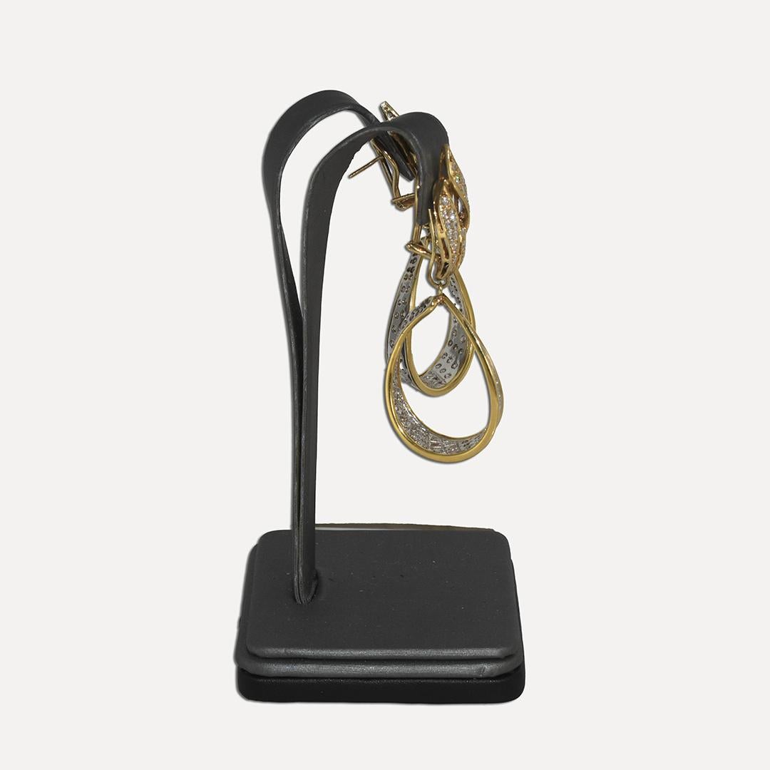 da uomo o donna Orecchini pendenti in oro giallo e oro bianco 18K con diamanti 3,00ct in vendita