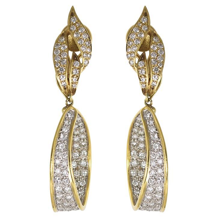 18K Yellow Gold & White Gold Diamond Dangle Earrings 3.00ct
