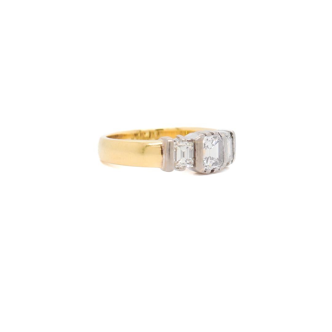 18K Yellow Gold, White Gold & Diamond Three-Stone Ring For Sale 5