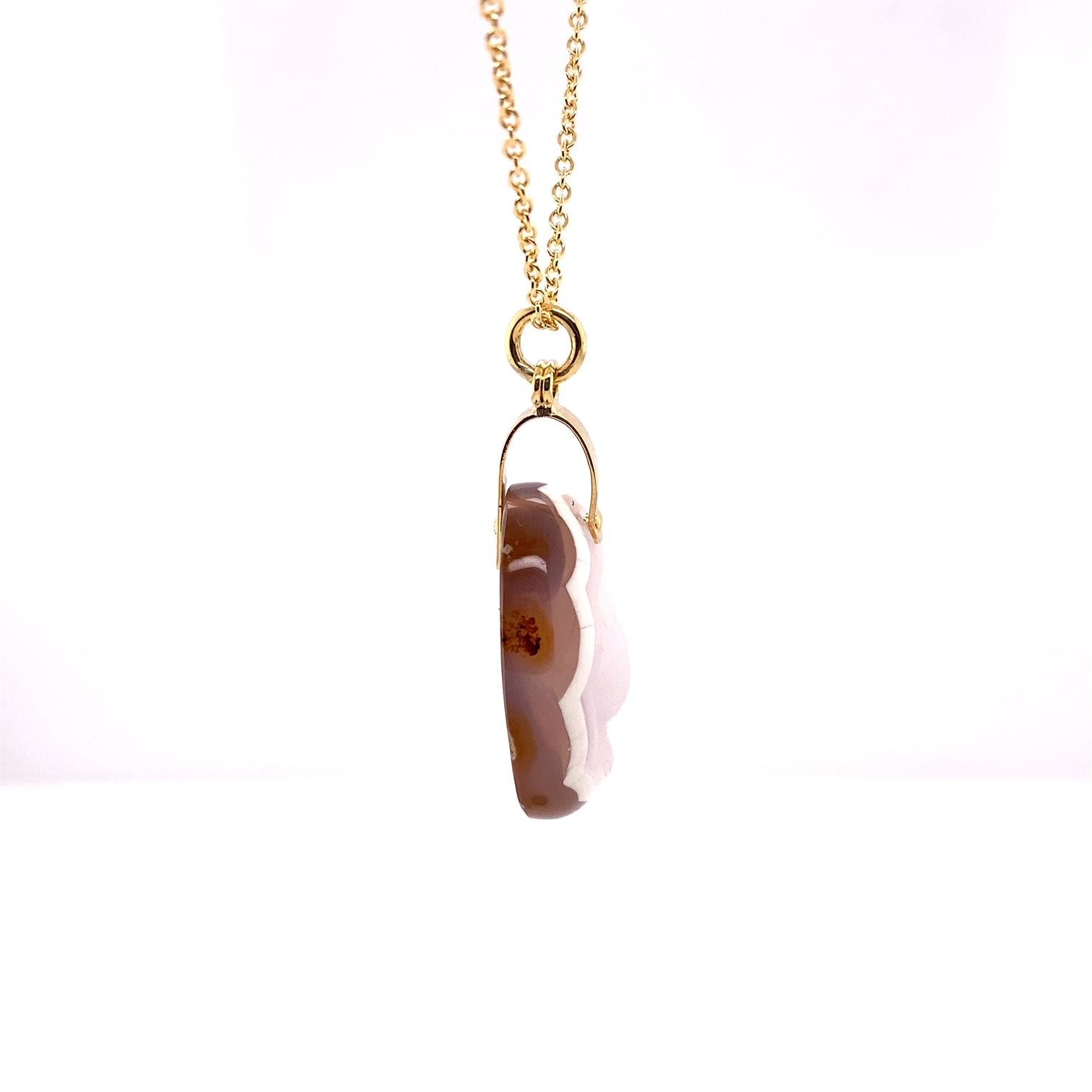 Contemporary 18k Yellow Gold White Oval Druzy Pendant on a 14k Yellow Gold Chain For Sale
