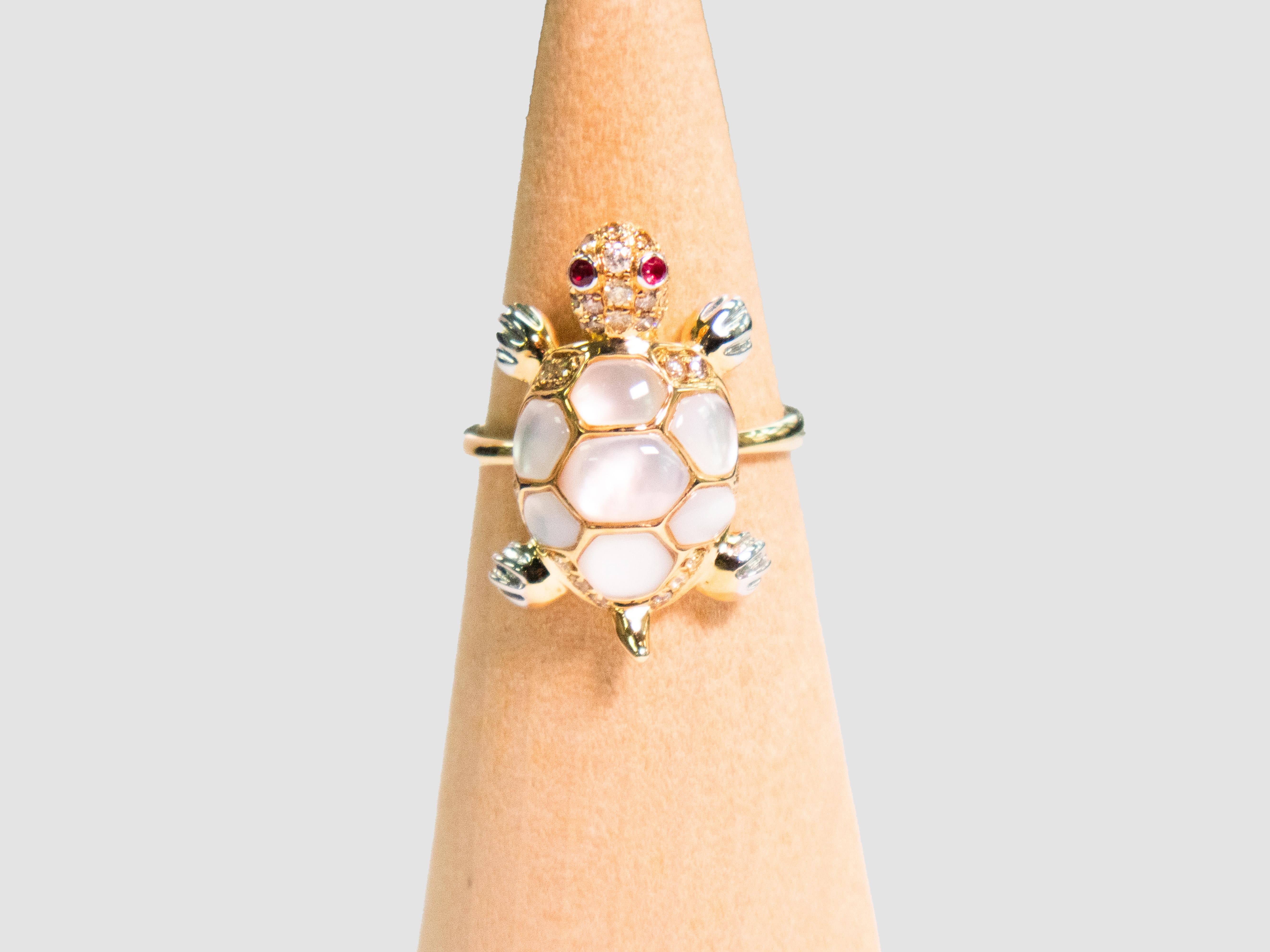 Women's 18K Yellow Gold White Shell Turtle Ring with Natural Diamonds For Sale