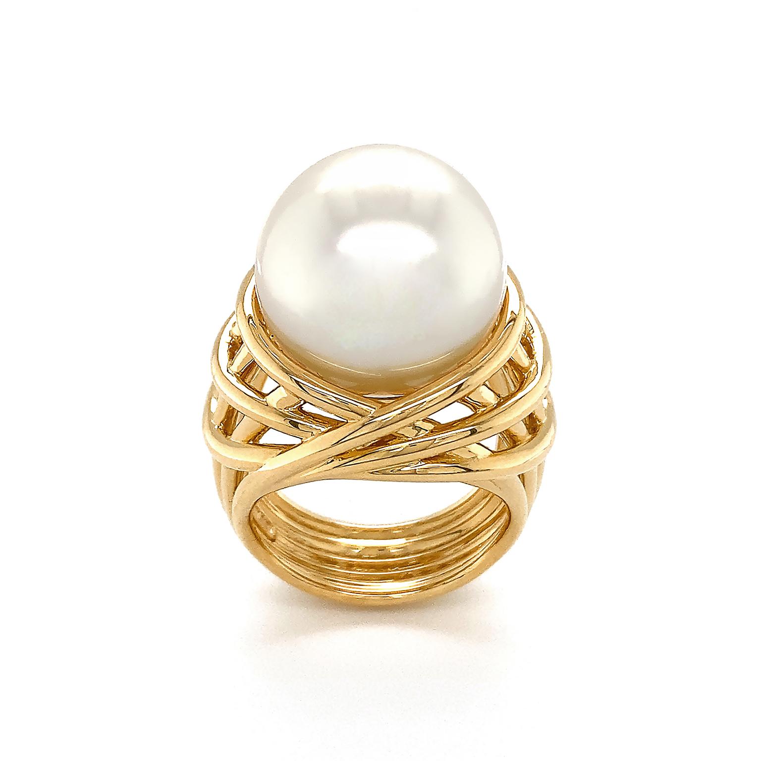 Uncut 18K Yellow Gold White South Sea Pearl Cage Ring For Sale