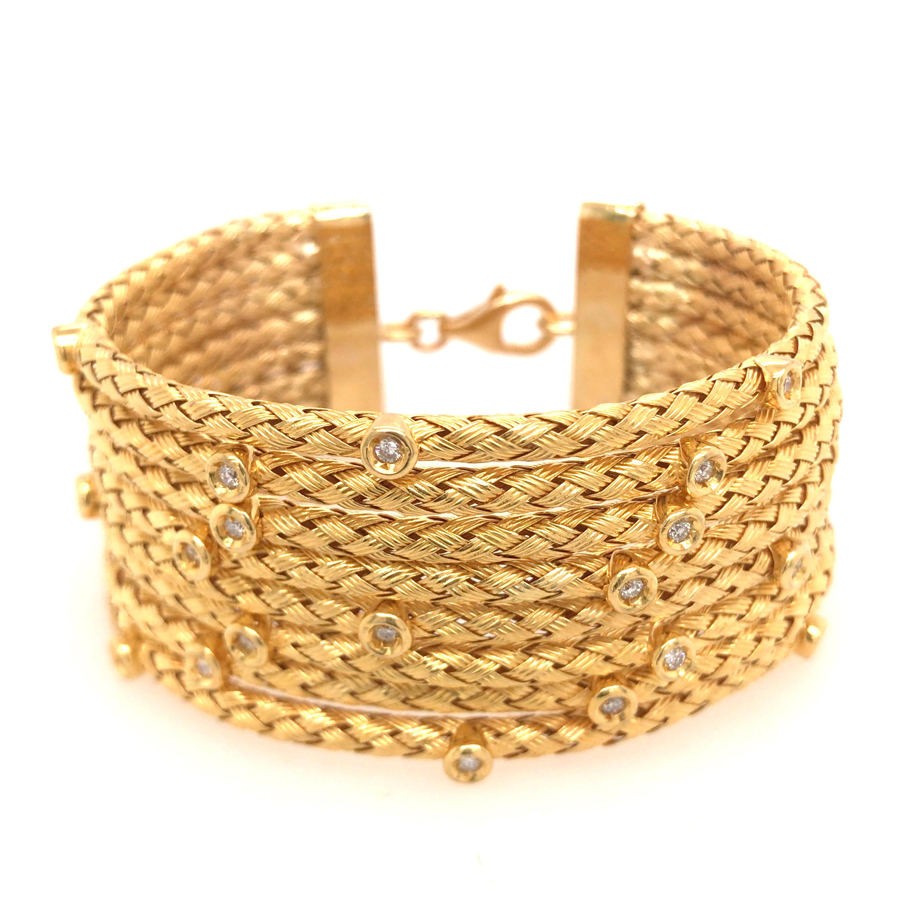 18K Yellow Gold Row Rope Bangle with Diamonds For Sale 1