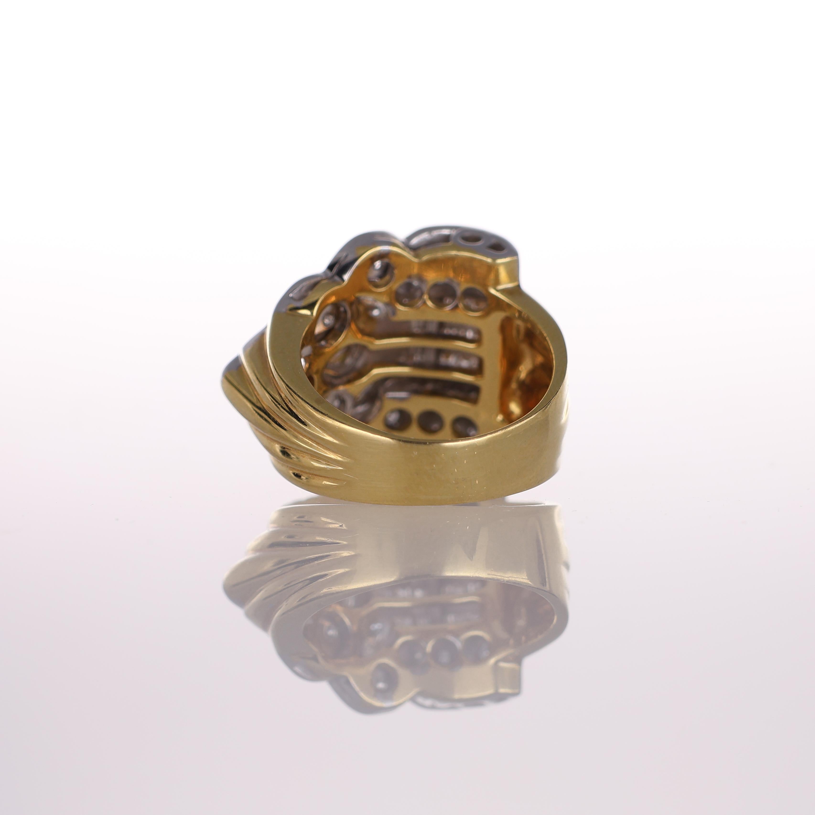 Women's or Men's 18K Yellow Gold Wide Band Ring with Diamond Leaf Motif For Sale