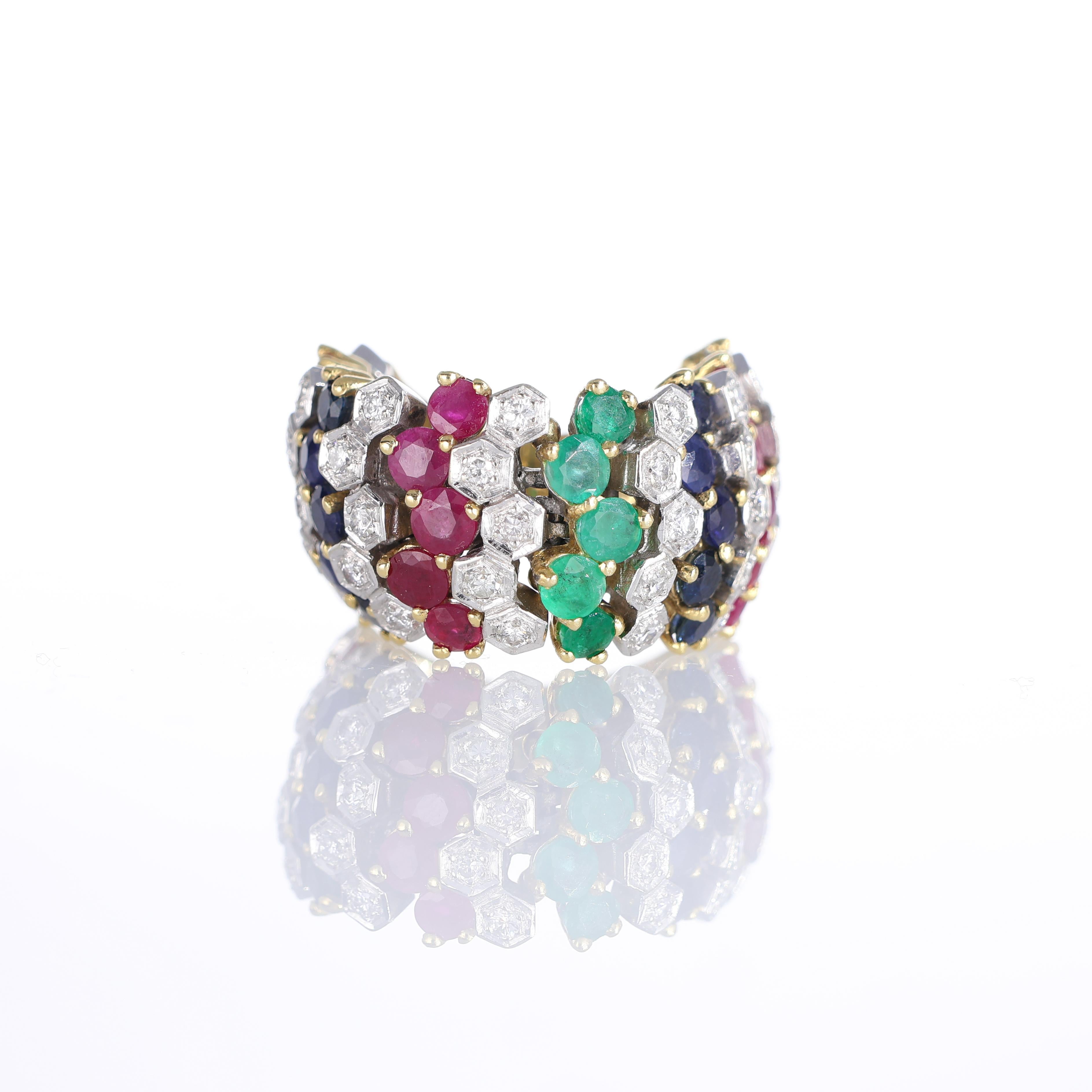 IMPORTANT NOTE:
✔ No additional costs will be added to this order.
✔ Shipping and customs duties are fully covered by us.
--------------------
A striking 18k yellow gold wide band ring featuring a refined mesh design adorned with a harmonious mix of