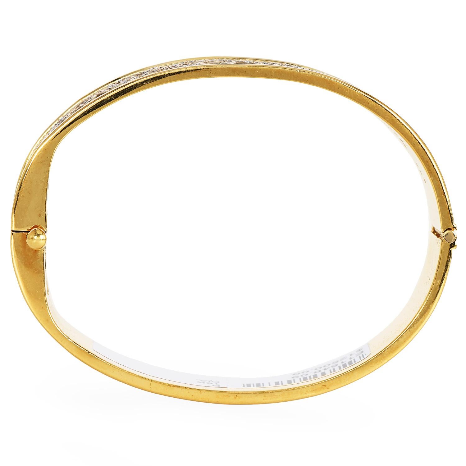 Brazalete ancho de oro amarillo de 18 quilates con diamantes naturales - Diseño de filigrana Corte redondo en venta