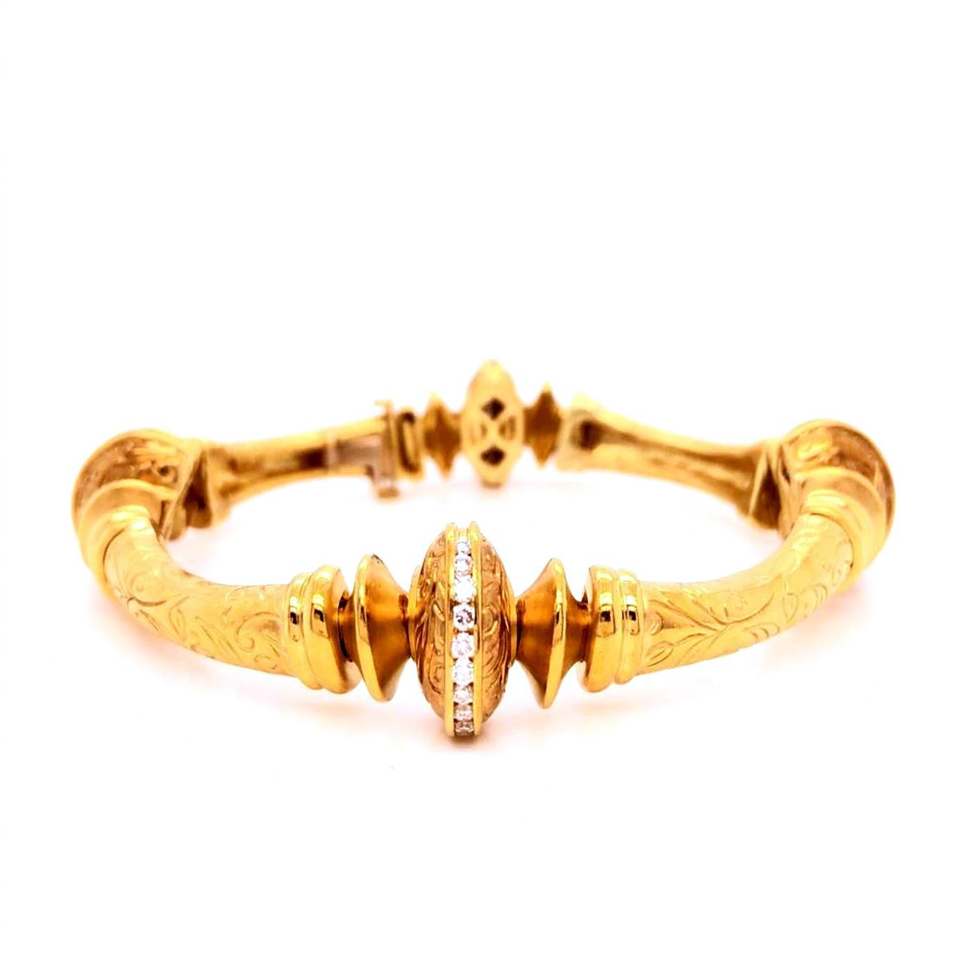 Romantic 18 Karat Gold with 40 Round Diamonds Bracelet 0.50 Carat VVS1 Clarity 43.2g