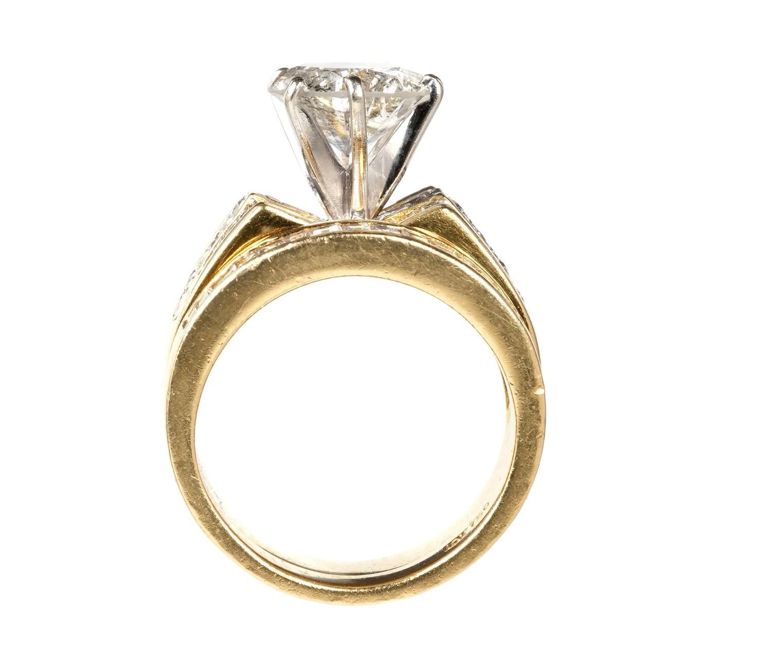 18 Karat Gelbgold mit 5,91 Karat Diamanten Brautring Set  (Brillantschliff) im Angebot
