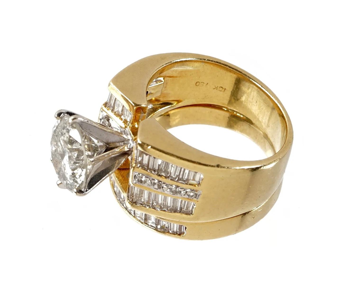 Women's 18K Yellow Gold With 5.91 CTW Diamonds Bridal Ring Set  For Sale