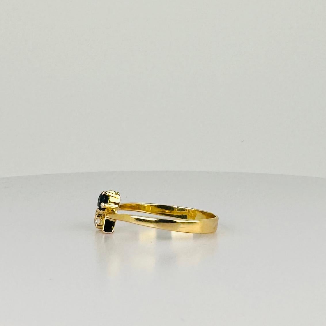 18k yellow gold with blue sapphire 0.06 ct with a brilliant-cut diamond 0.06 ct For Sale 3