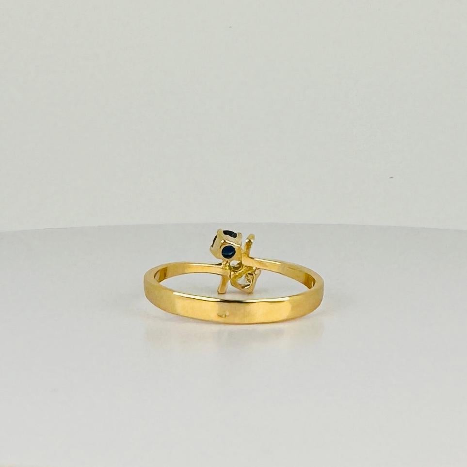 18k yellow gold with blue sapphire 0.06 ct with a brilliant-cut diamond 0.06 ct For Sale 4