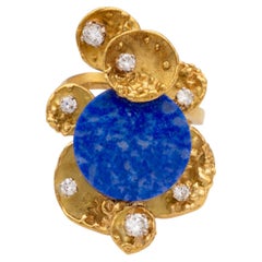 Ring aus 18-karätigem Gelbgold mit Diamanten und blauem Lapislazuli
