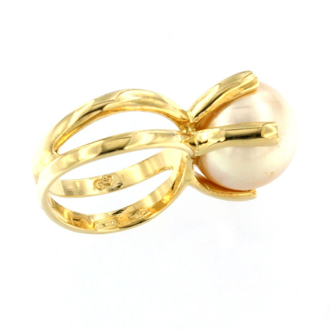 18k Yellow Gold with Golden Pearl and White Diamonds Ring In New Condition For Sale In GALLARATE, IT