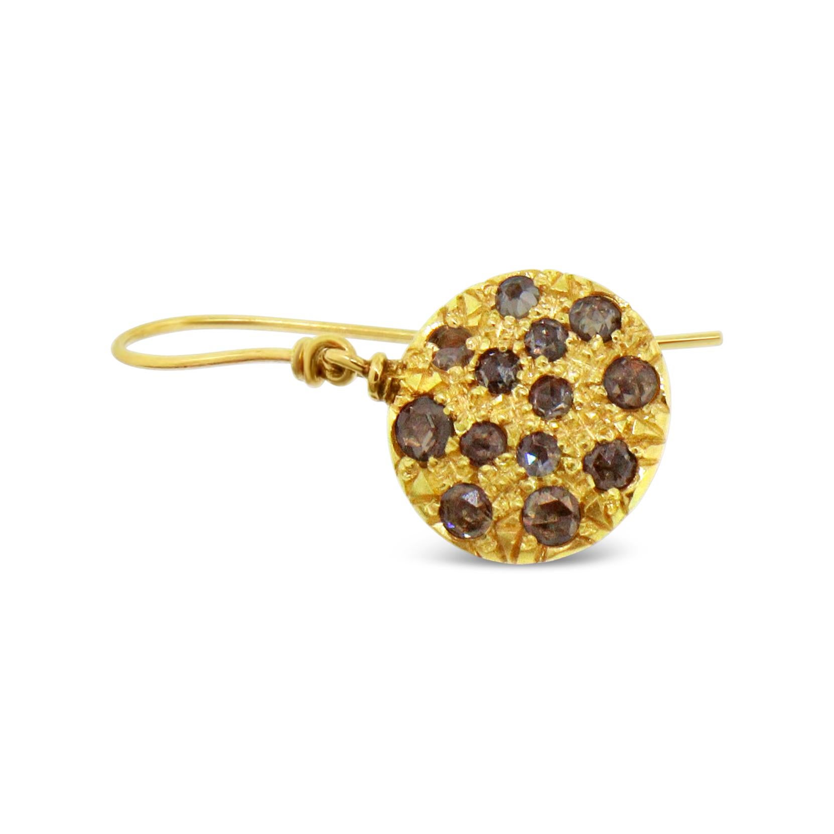 Taille rose Pendants d'oreilles en or jaune 18 carats avec diamants taille rose en vente
