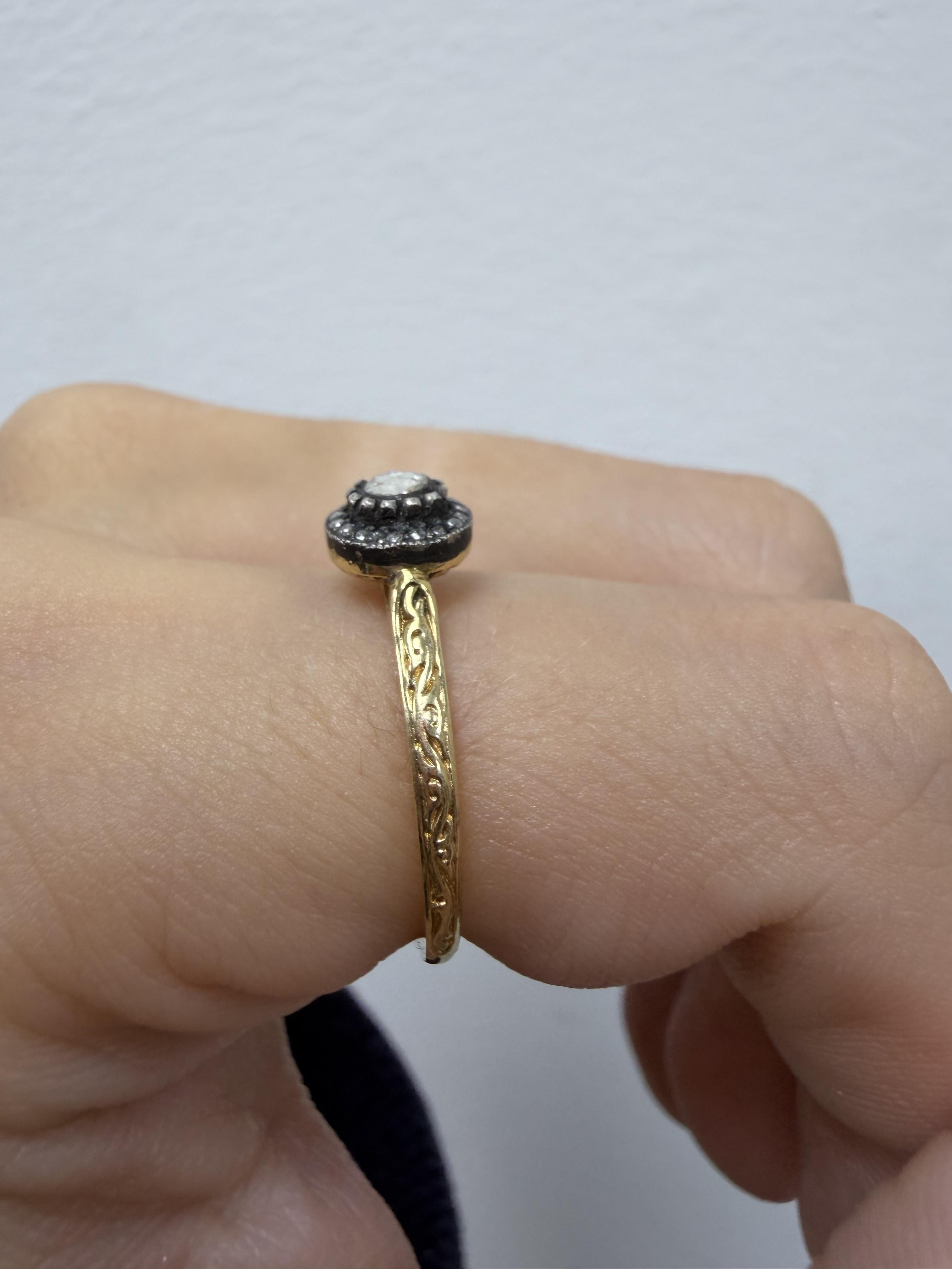 Bague en or jaune 18 carats avec partie supérieure en argent, diamant taille rose de 0,14 carat - Taille 7 en vente 1