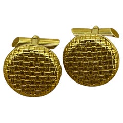 18K Yellow Gold Woven Basket Style Round Retro Italian Bullet Back Cufflinks.