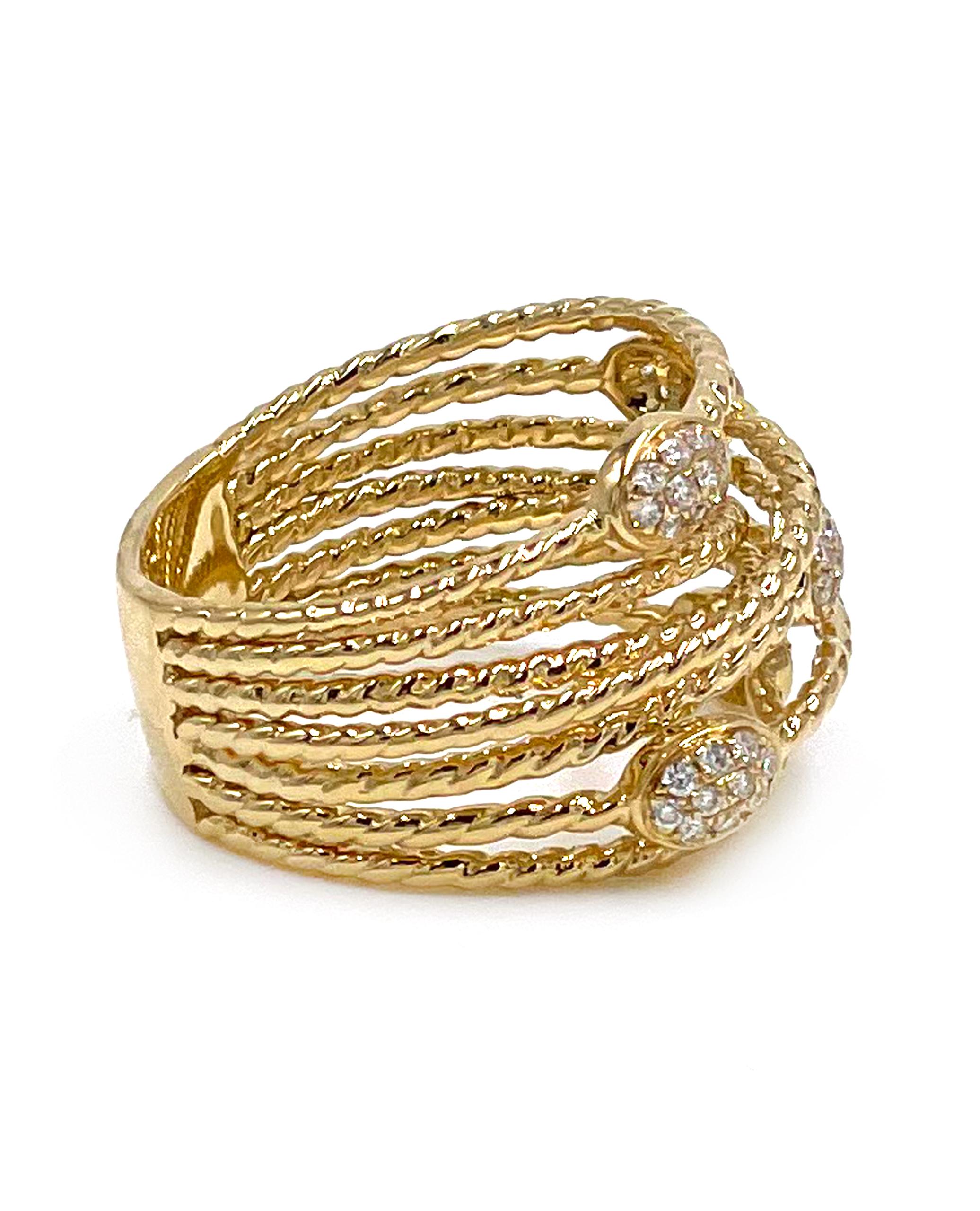 Contemporain Bague tissée en or jaune 18 carats avec diamants en vente