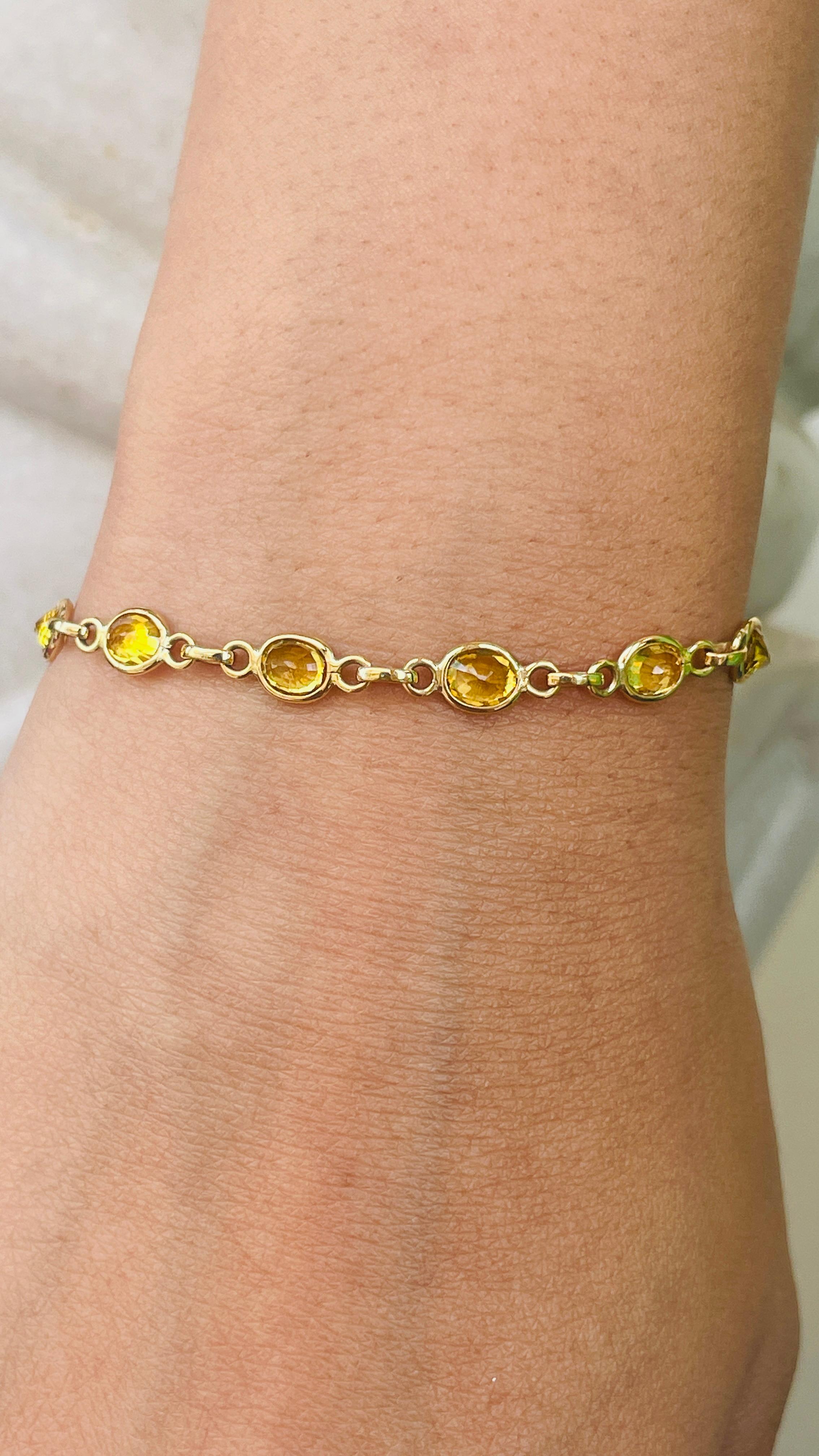 Oval Cut 18K Yellow Gold Yellow Sapphire Chain Bracelet For Sale