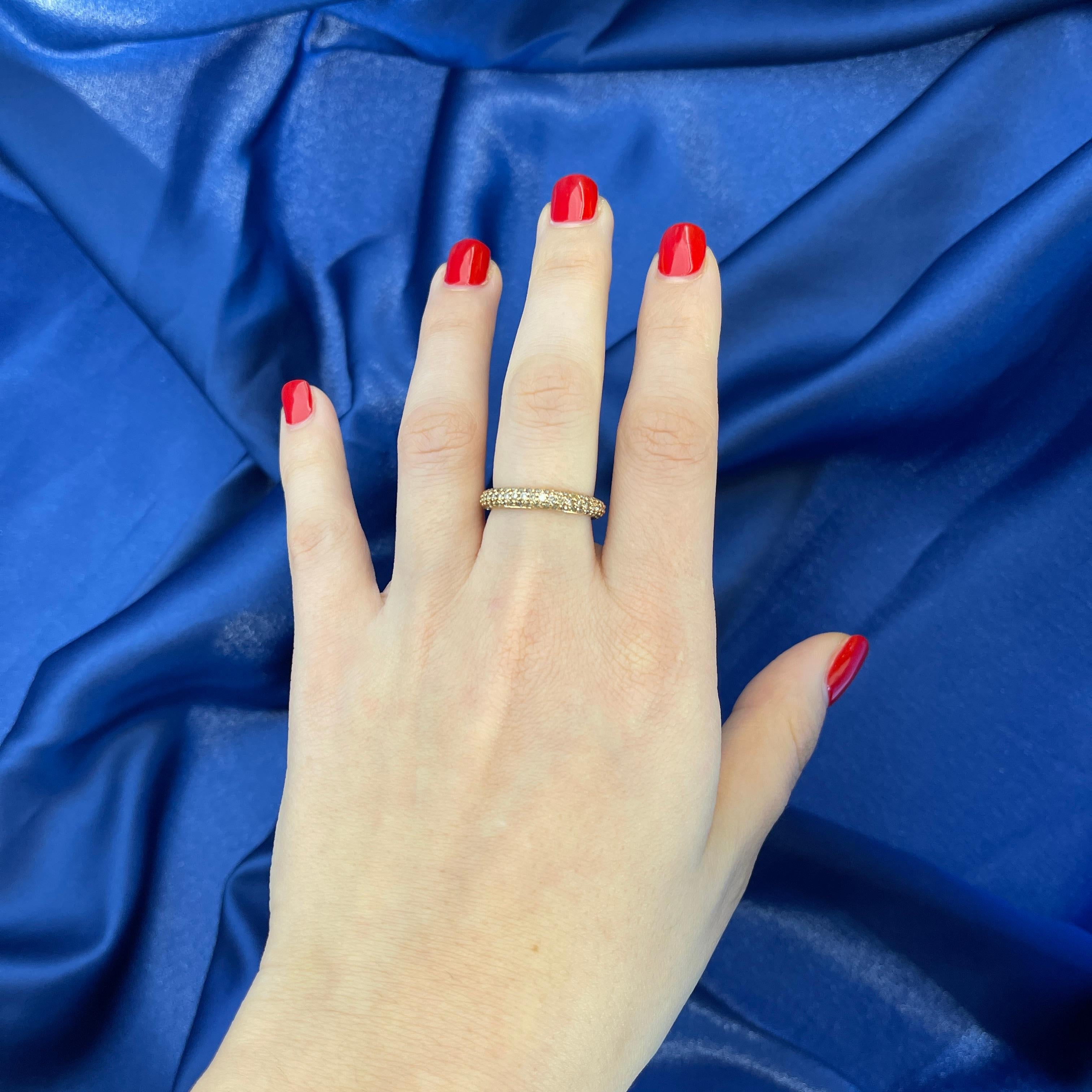 Brilliant Cut 18K Yellow Gold Yellow Sapphire Pavé Band Ring For Sale