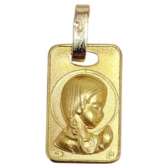 18K Yellow Gold Young Girl In Prayer Pendant #24142