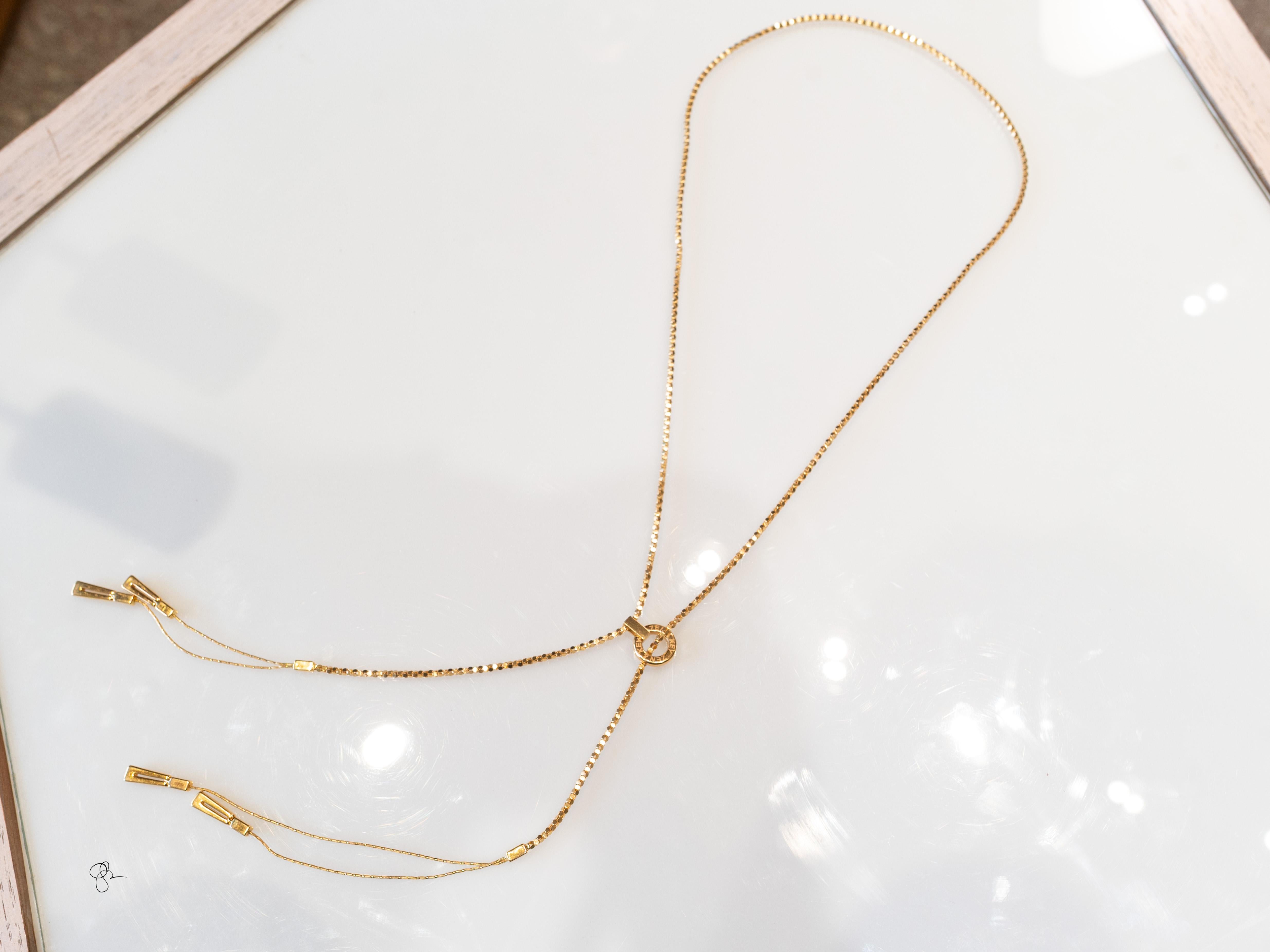 Realizzato in 21 grammi di oro 18 carati 
Timbro 750
45