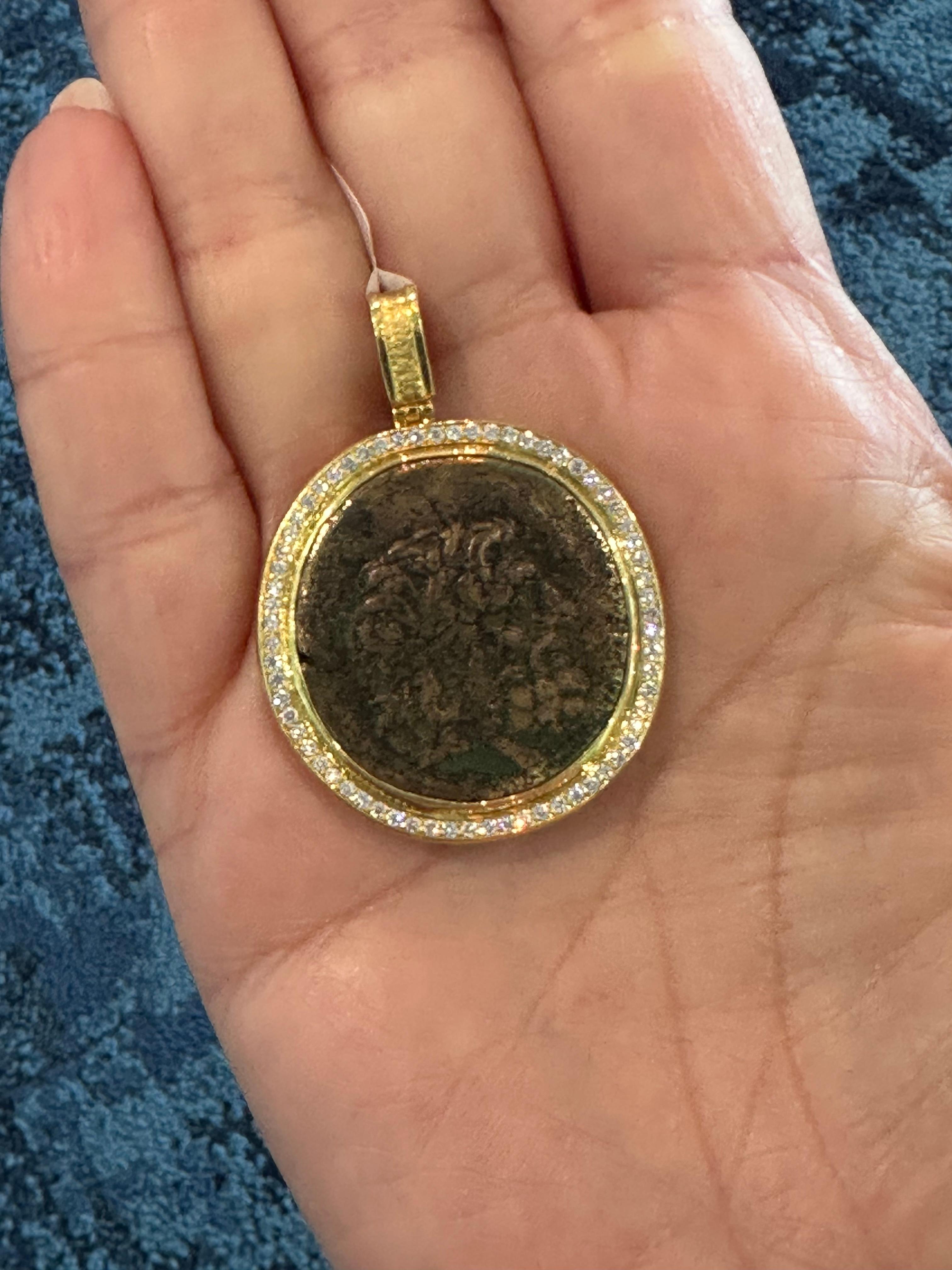 18K Yellow Gold Zeus Coin Pendant with Diamonds Neuf - En vente à Virginia Beach, VA