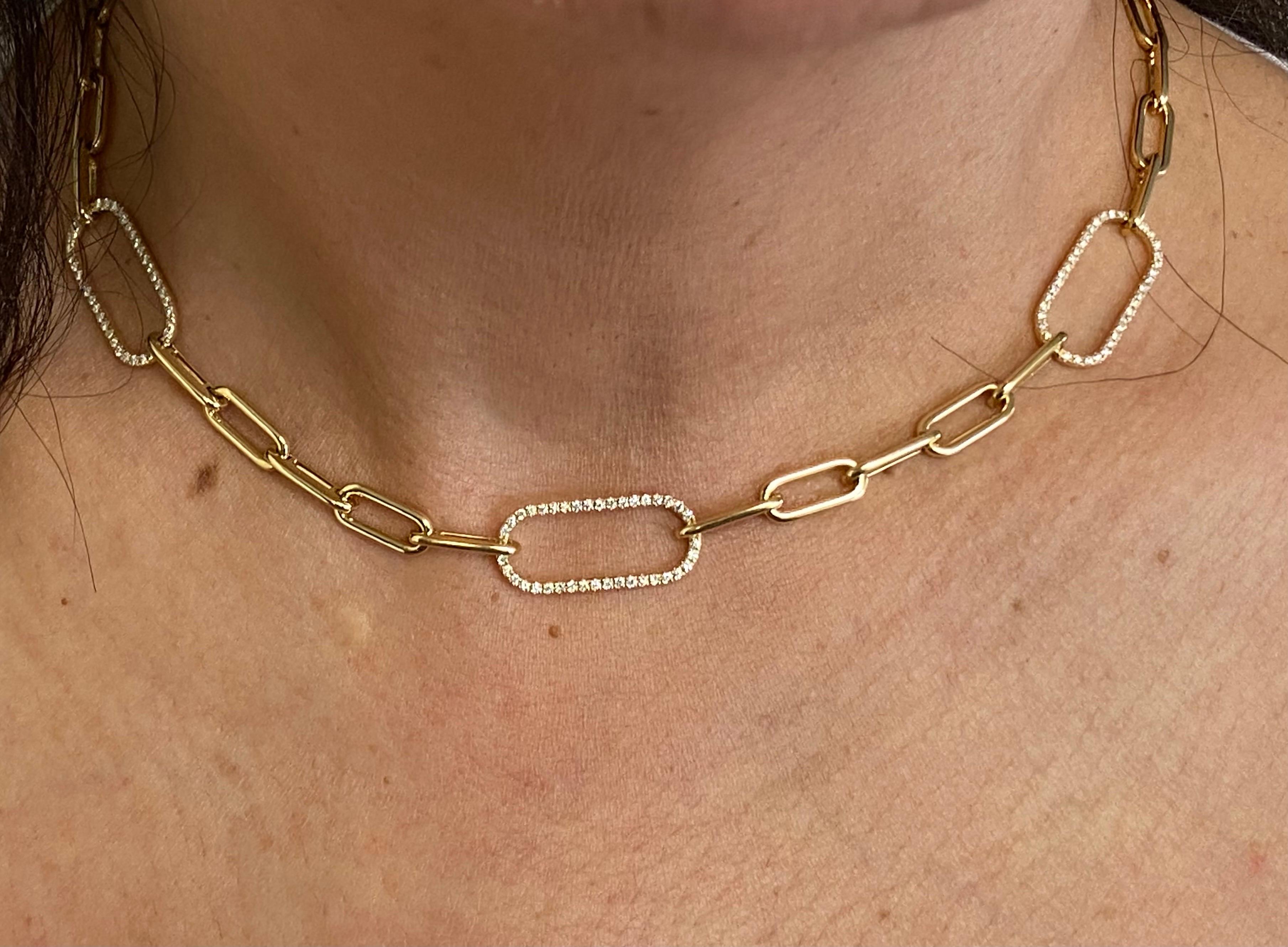 18k Yellow Paperclip Diamond Necklace In New Condition For Sale In Great Neck, NY