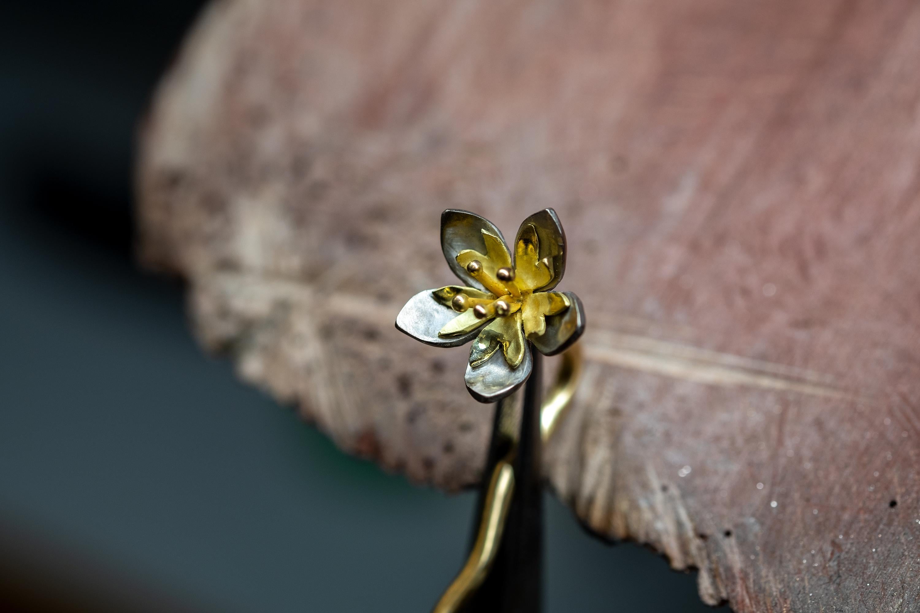 Contemporary 18K Yellow, Rose & Palladium White Fairmined Gold, Handmade, Flower Earrings For Sale
