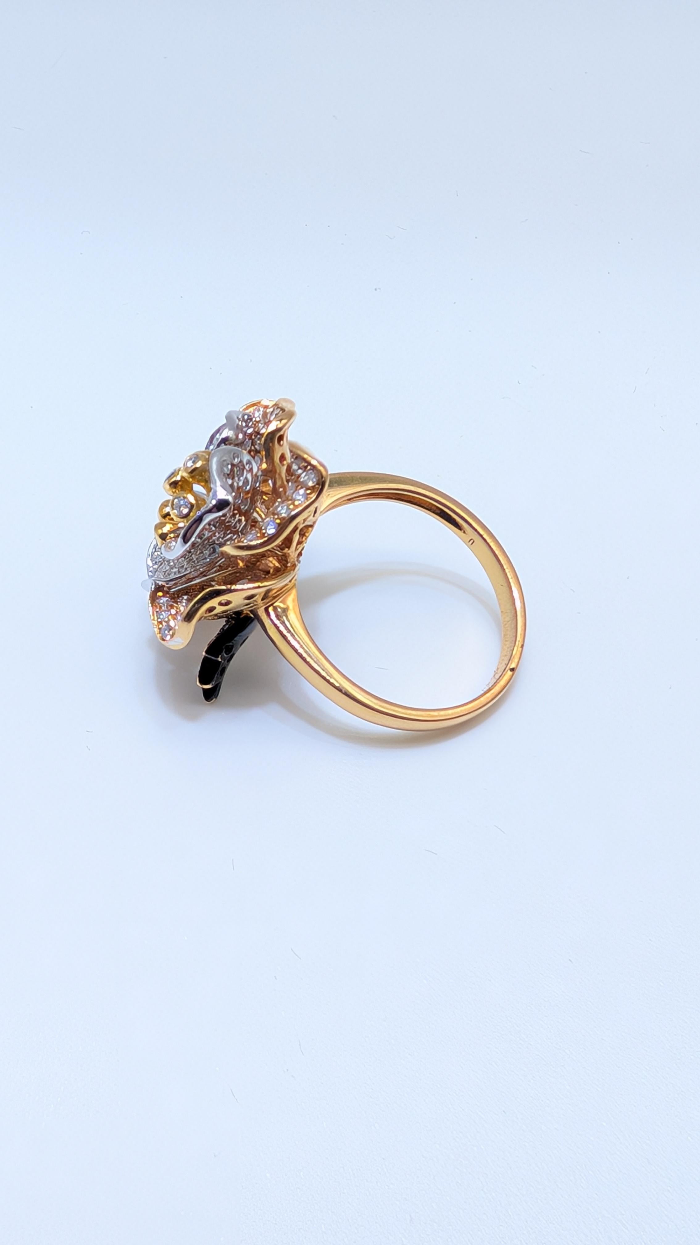 Round Cut 18K Yellow, Rose, White Gold Flower Ring with Diamonds and Emeralds For Sale