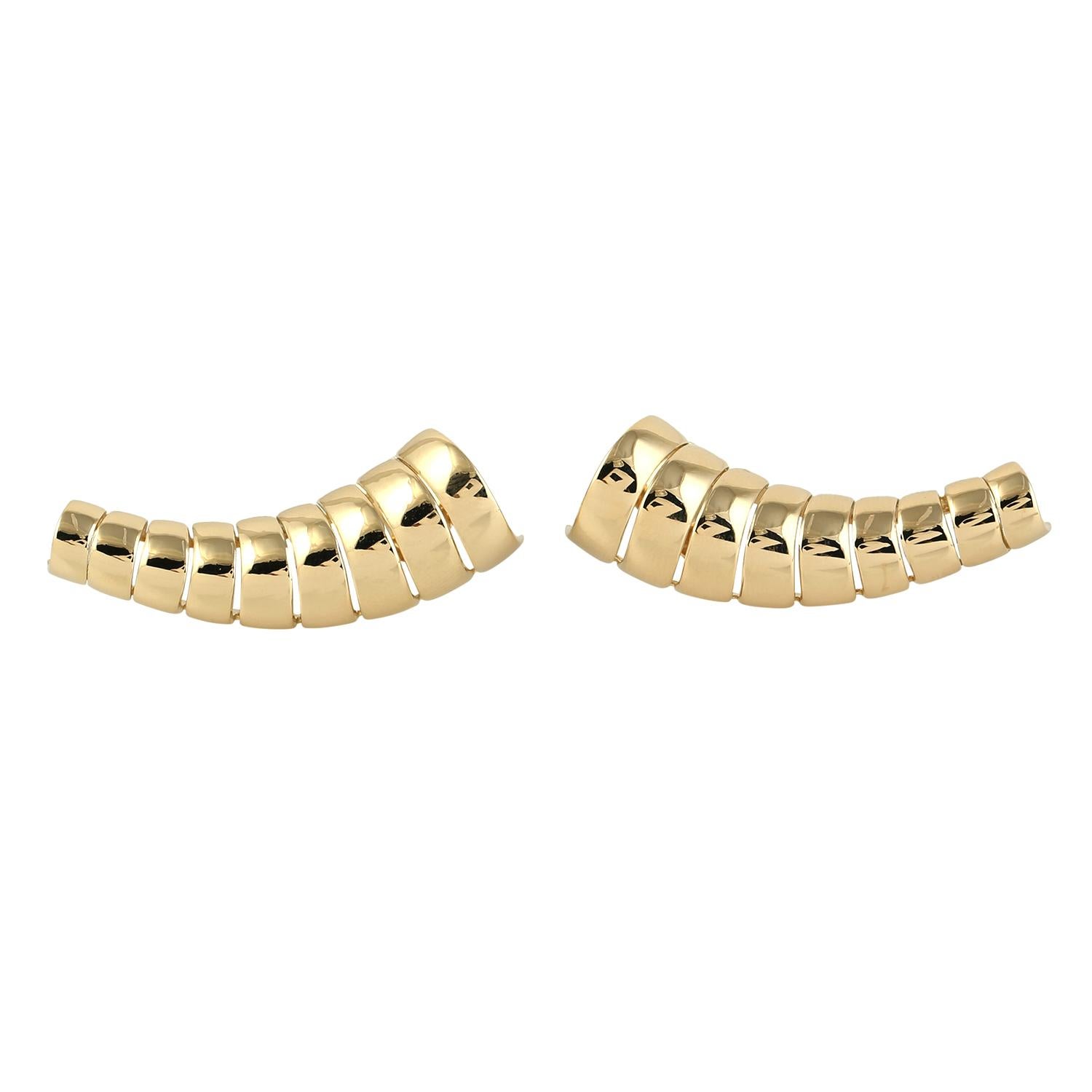 Boucle d'oreille en or jaune massif 18k Neuf - En vente à New York, NY