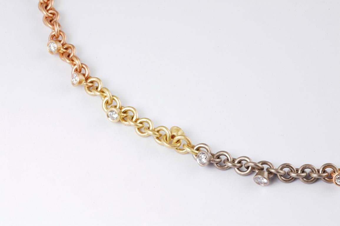 18 Karat Gelb-, Weiß- und Rotgold Brillantschliff-Diamant A Link-Halskette  (Zeitgenössisch) im Angebot