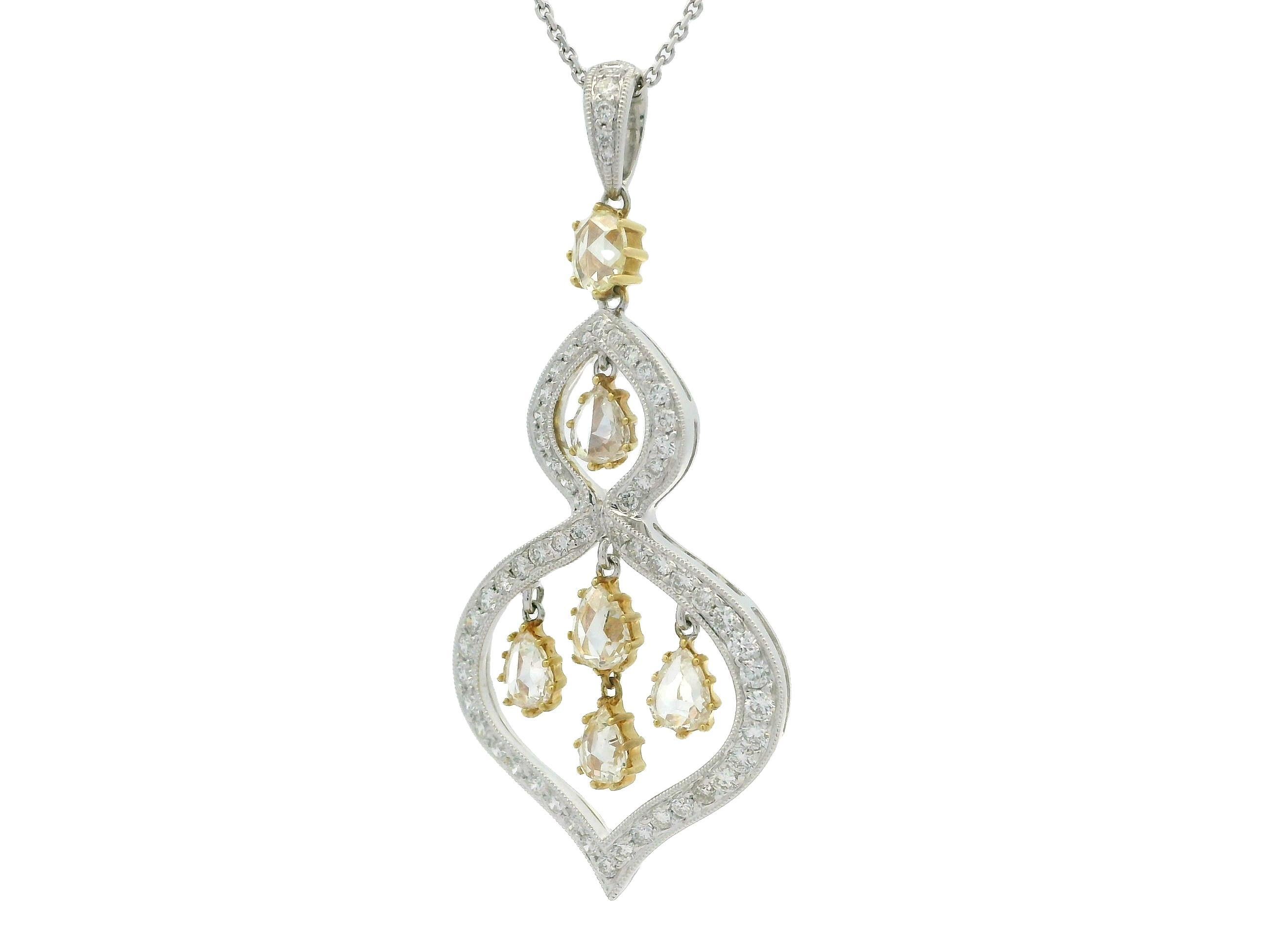 Donna Collana a catena in oro giallo e bianco 18k con ciondolo a forma di nappina e diamante da 1,90ctw in vendita
