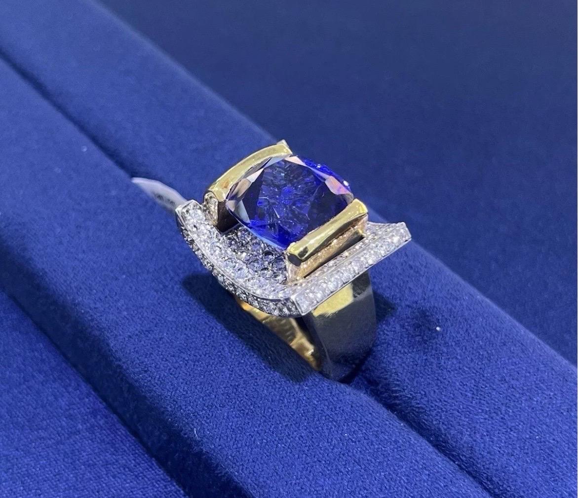 Bague sous-passée en or jaune et blanc 18 carats avec tanzanite taille coussin 13,44 carats en vente 10