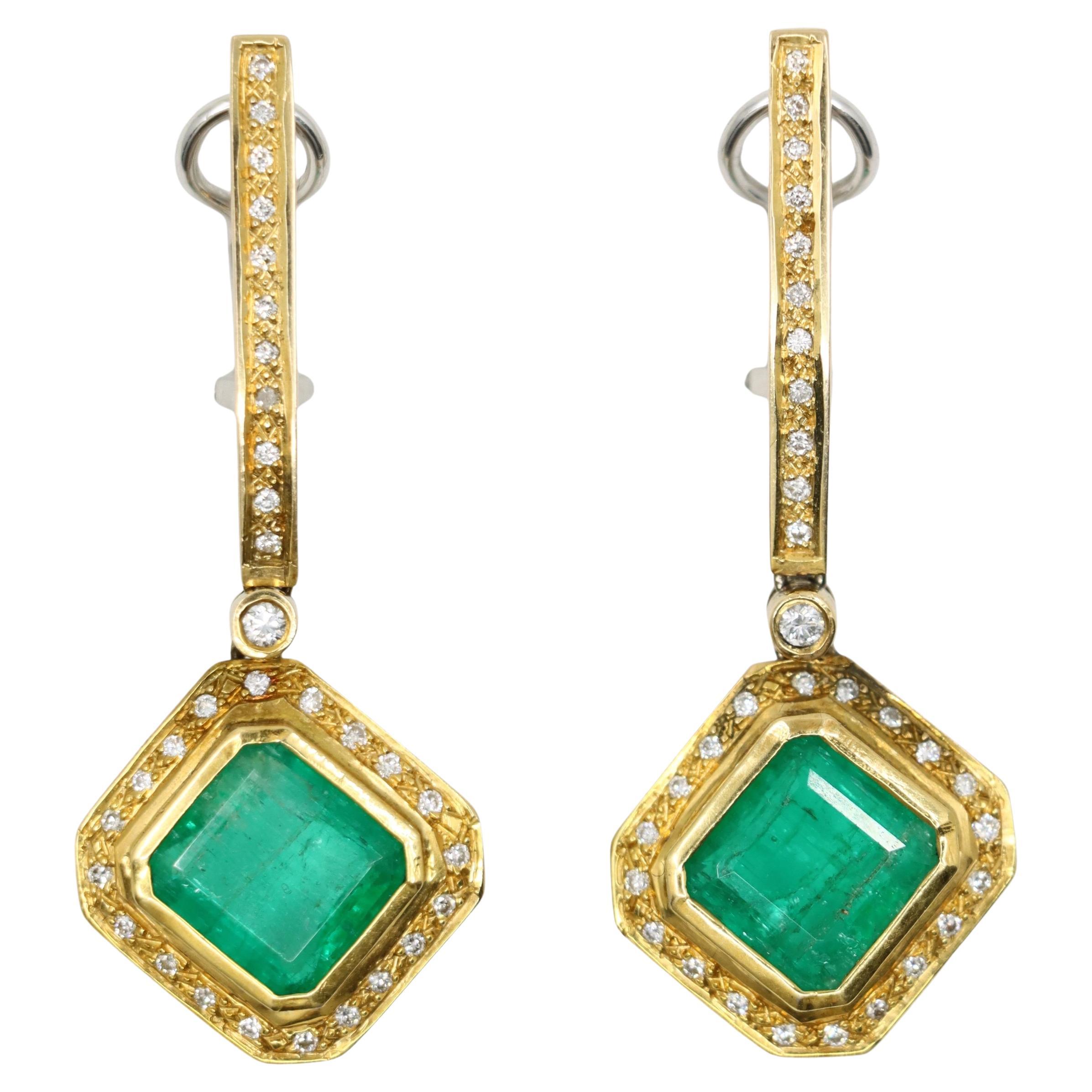 18K Yellow & White Gold Emerald Diamonds Earrings