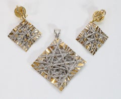 18k Yellow & White Gold Pendant & Earring Set, 27.0g