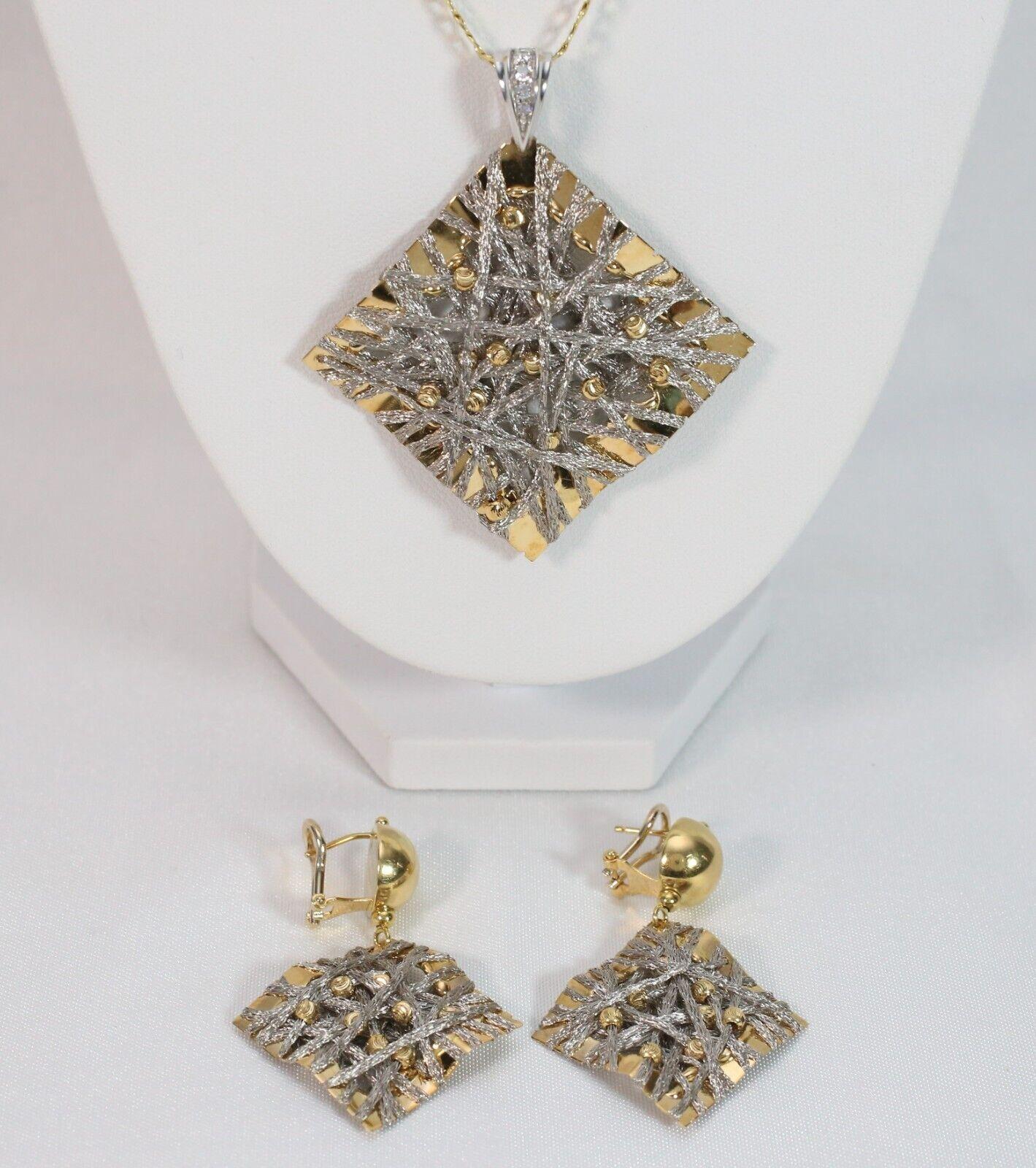 18k Yellow & White Gold Pendant & Earring Set, 27.0g In Good Condition For Sale In Providence, RI