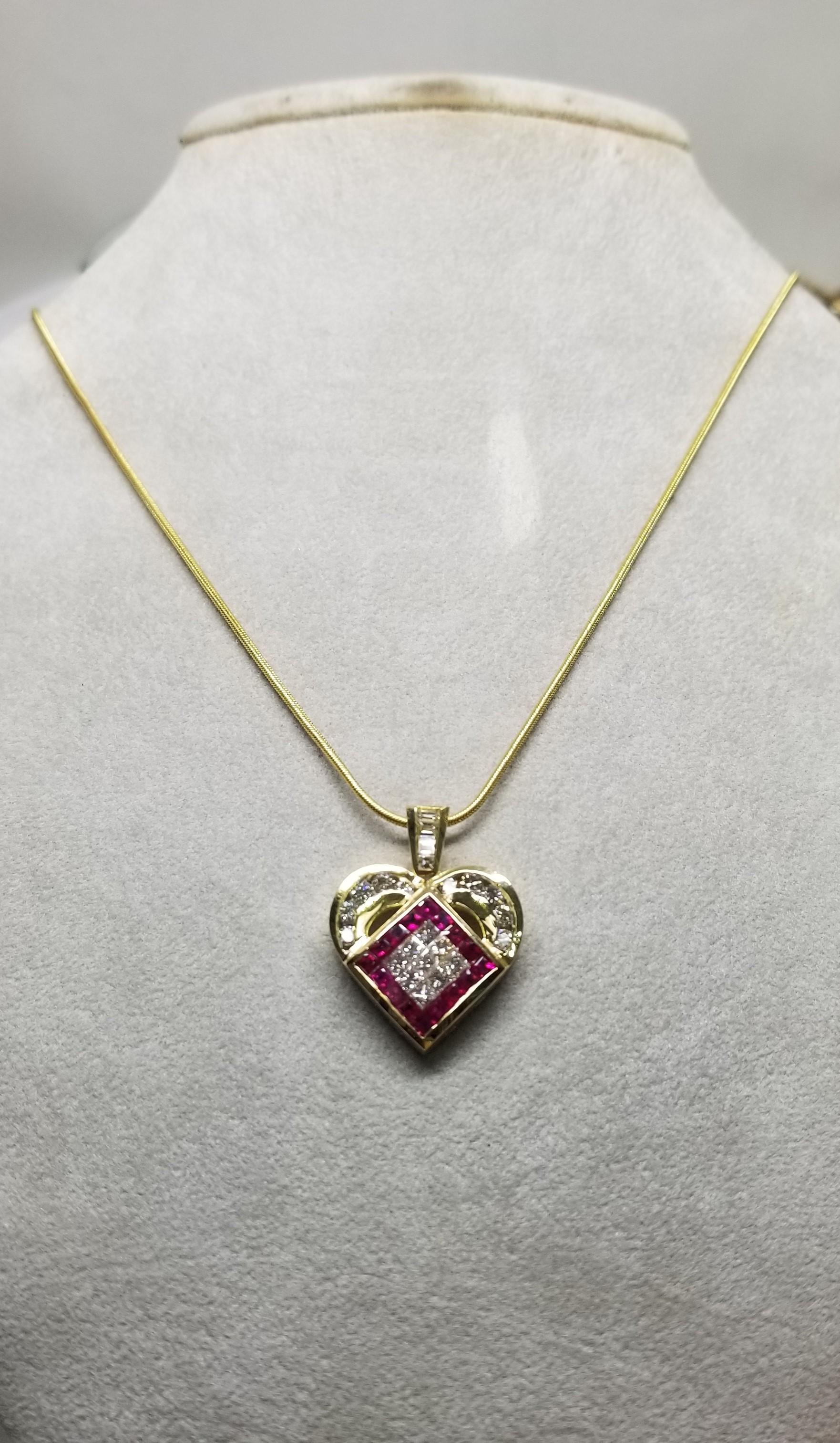 Women's or Men's 18K Yellow & White Gold Ruby and Diamond Heart Pendant 2.00 Carat total weight For Sale