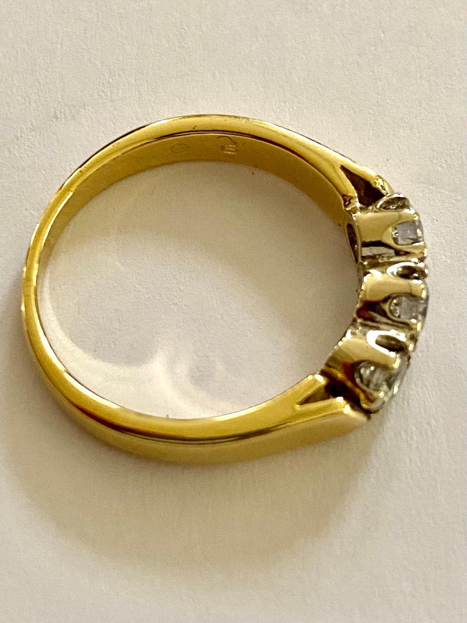 Brilliant Cut 18 Karat Yellow/White Gold Three Stones Ring 0.60 Carat Classic Dutch Ring