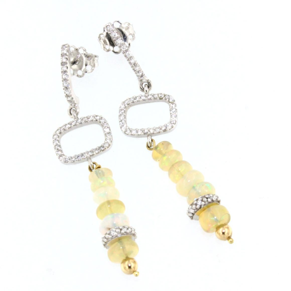 18k Yellow White Gold with Opal White Diamonds Bracelet Earrings Necklace Set For Sale 7