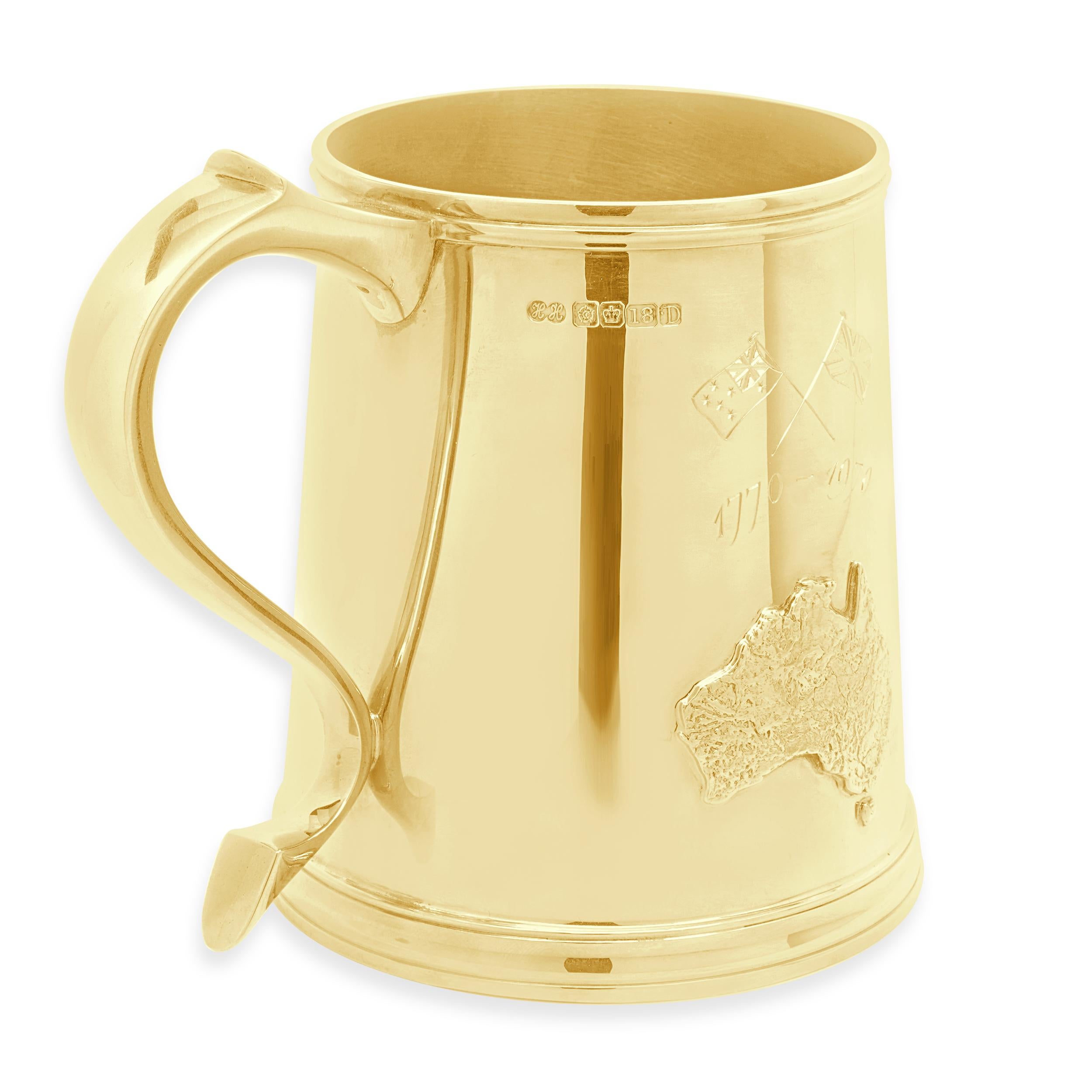 Designer: personalizzato
Materiale: oro giallo 18 carati
Peso: 688 grammi

Viene fornito con la scatola originale

