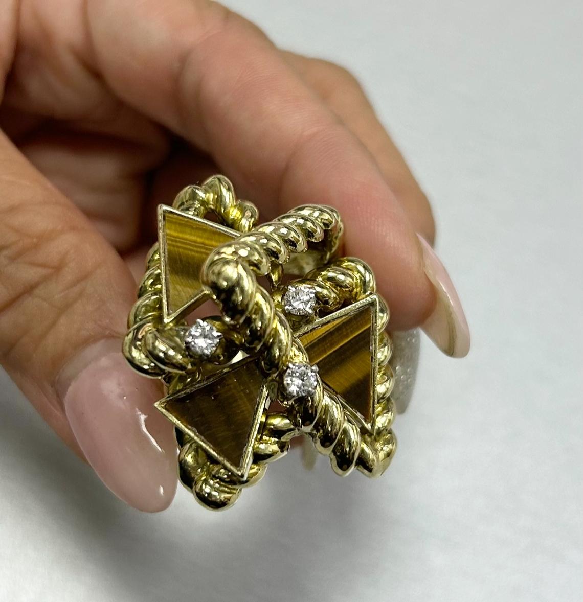 18k YG Large Abstract Ring In Excellent Condition In New York, NY